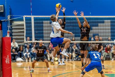 RSEQ - VOLLEYBALL C M D2 SUD-OUEST - TOURNOI 4 - SECTION A - Aigles (2) VS (1) Blues