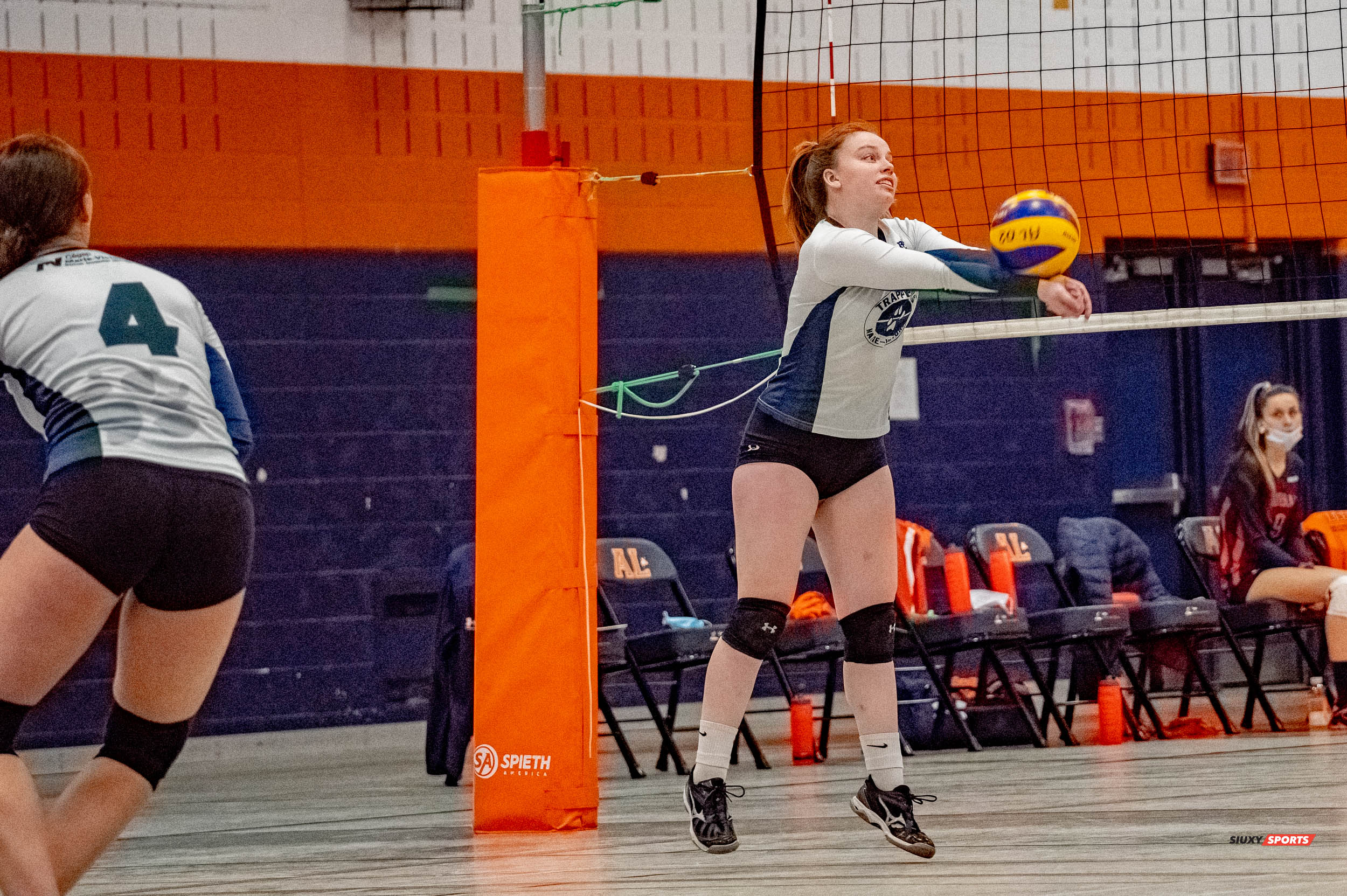  Cégep Marie-Victorin -  - Volleyball -  (#VolleyFemCALvsCMV) Photo by:  | Siuxy Sports 2021-11-22