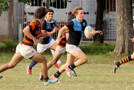 CUBA A (55) vs (10) Olivos - M20 2014