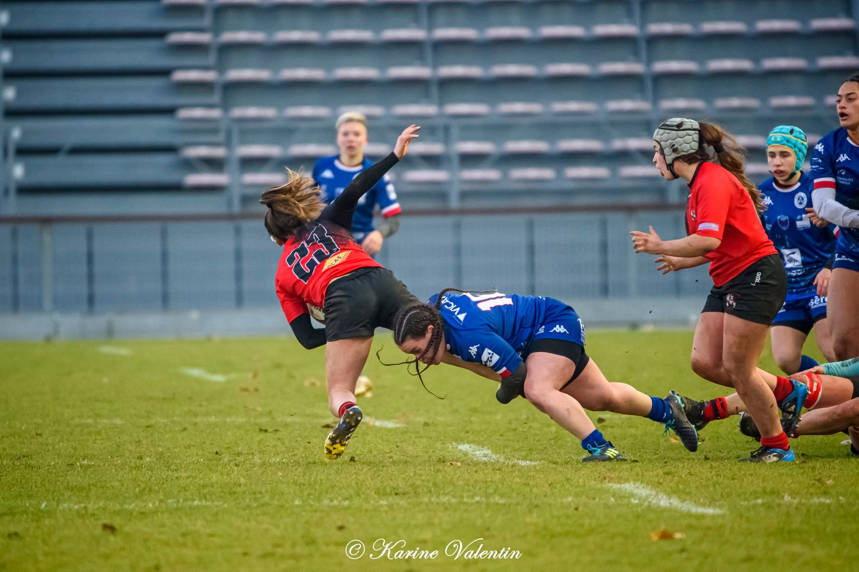 Taïna MAKA - Océane MILLO CHEVREY -  FC Grenoble Rugby - AC Bobigny 93 Rugby - Rugby -  (#GrenobleVsBobigny2021Dec) Photo by: Karine Valentin | Siuxy Sports 2021-12-21