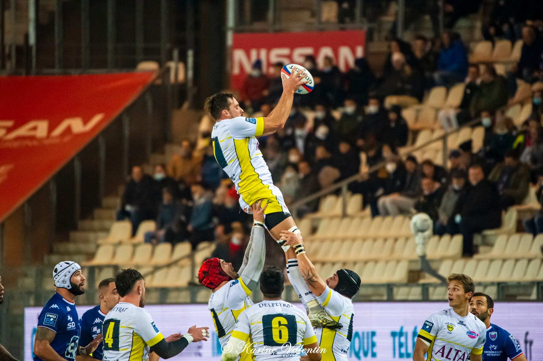 Steeve BLANC-MAPPAZ - Eric ESCANDE -  FC Grenoble Rugby - Stade Montois - Rugby -  (#GrenobleVsSMontois2021Dec) Photo by: Karine Valentin | Siuxy Sports 2021-12-09