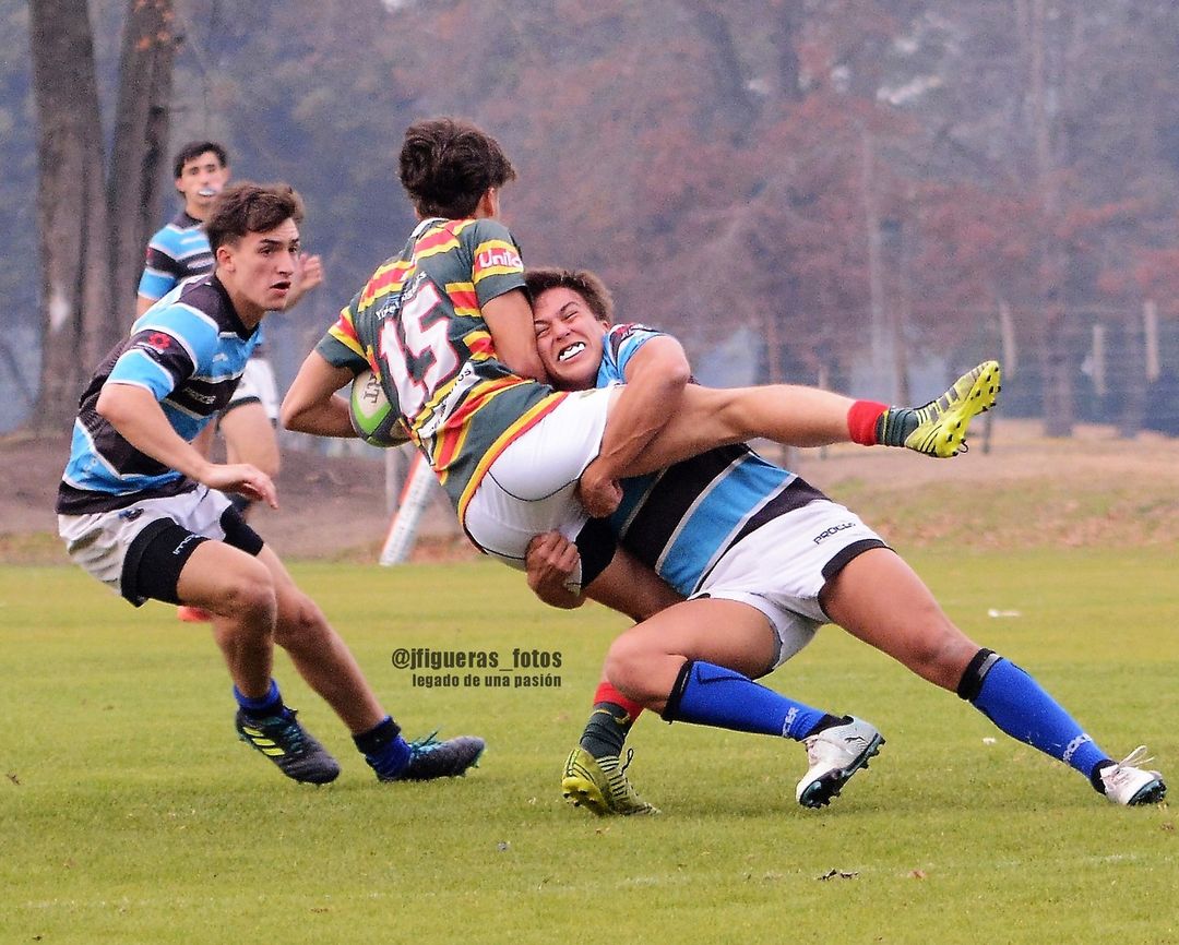  Lomas Athletic Club - Liceo Naval - Rugby - Lomas Athletic vs. Liceo Naval - Torneo URBA M19 (#LomasLiceo2022M19) Photo by: Julián Marcelo Figueras | Siuxy Sports 2022-06-05