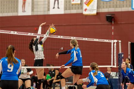 RSEQ - Volley Fém (D2) - UQAC (3) vs (1) UQO - Reel 2