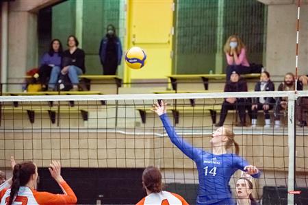 Université de Montréal vs Université du Québec à Trois Rivières - Volleyball Fém