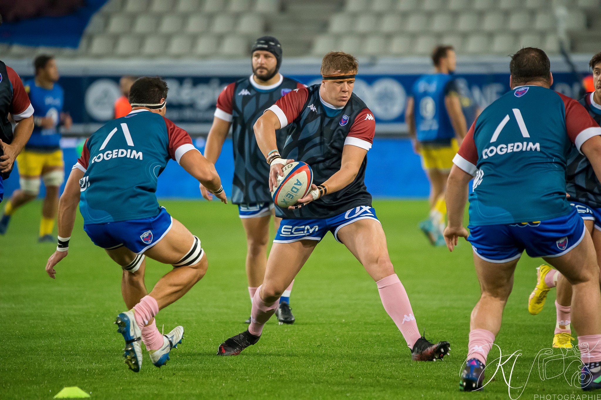 Sam NIXON -  FC Grenoble Rugby - USON Nevers - Rugby - FC GRENOBLE RUGBY (19) VS USON NEVERS (18) - 2022 (#FCGvsUSONm22022) Photo by: Karine Valentin | Siuxy Sports 2022-10-27