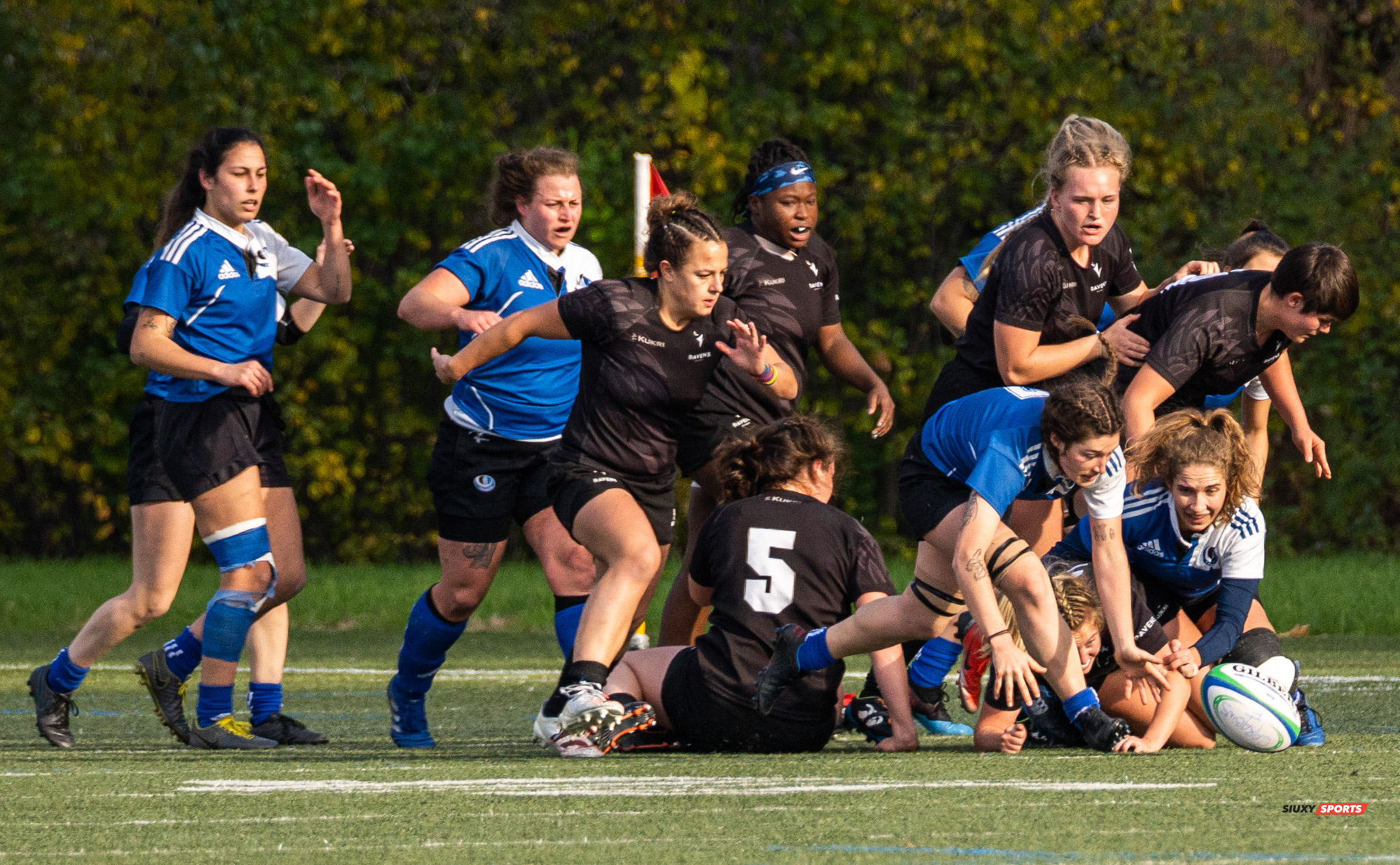 Samantha ALBERT - Pauline MOUSSA -  Université de Montréal - Université Carleton - Rugby -  (#3UdeMvsCarletonF) Photo by:  | Siuxy Sports 2021-11-07