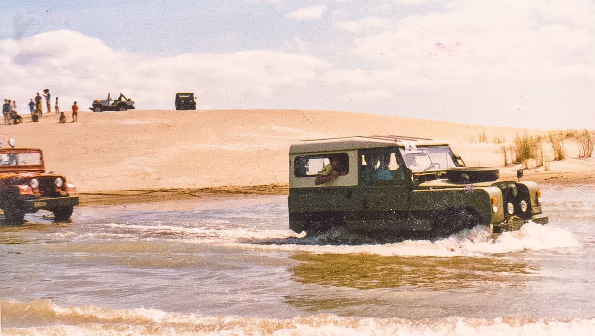  Pinamar (médanos) -  - Auto racing -  (#EnduroPinamar1988Dufour) Photo by:  | Siuxy Sports 1988-01-20