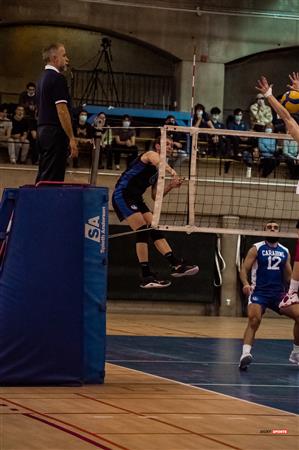 Université de Montréal (3) vs University of New Brunswick (0)