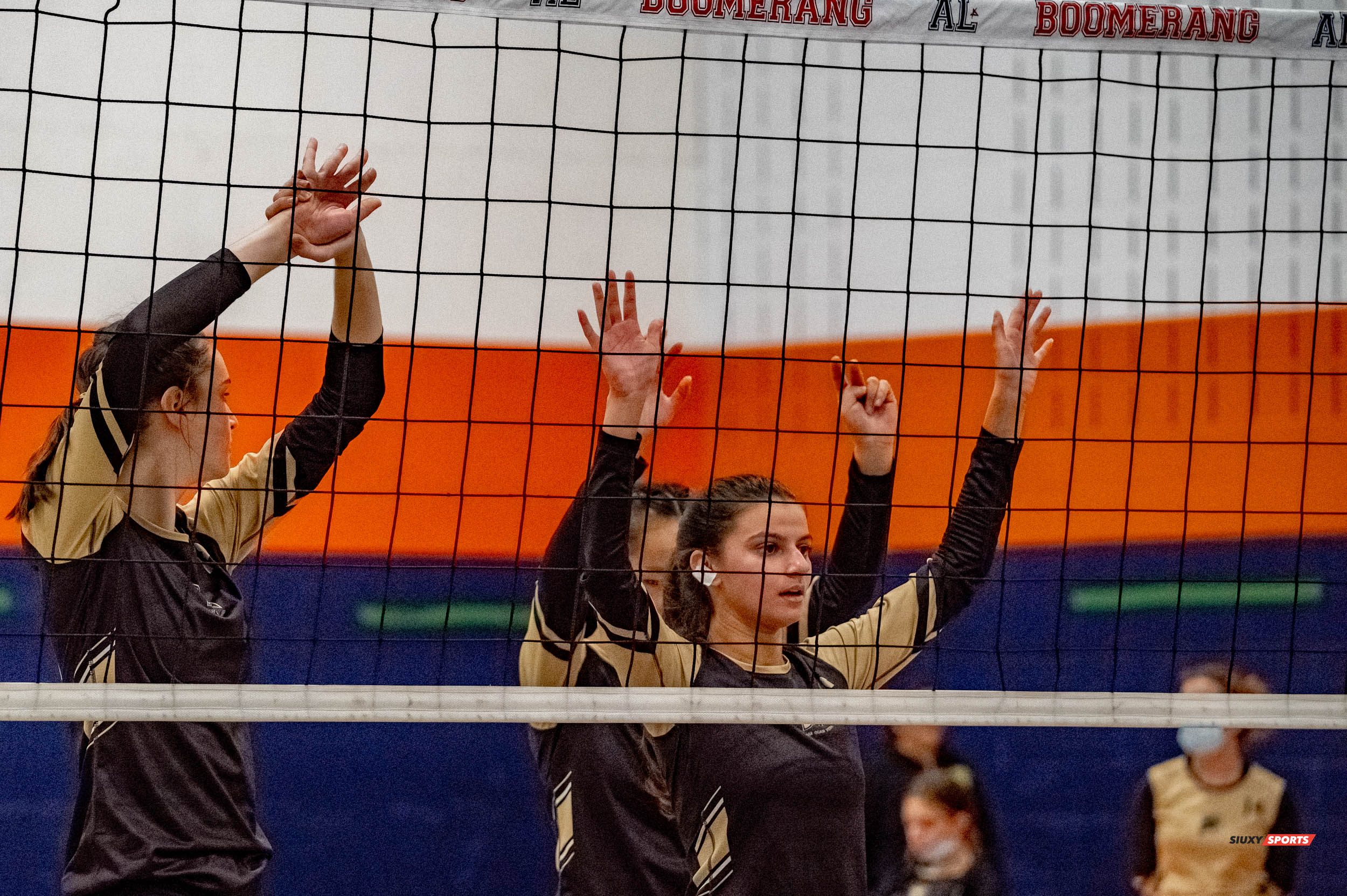  Cégep du Vieux Montréal -  - Volleyball -  (#VolleyFemCALvsCVM) Photo by:  | Siuxy Sports 2021-11-22