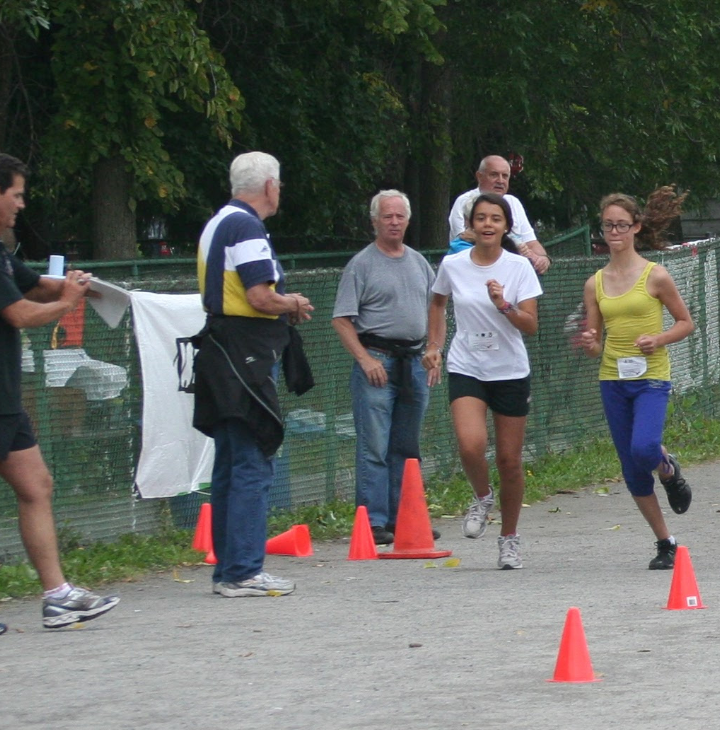 Emilie ALCHOURRON -  NDG Roadrunners -  - Track & Field - Start for the young ladies () Photo by:  | Siuxy Sports 2012-09-08