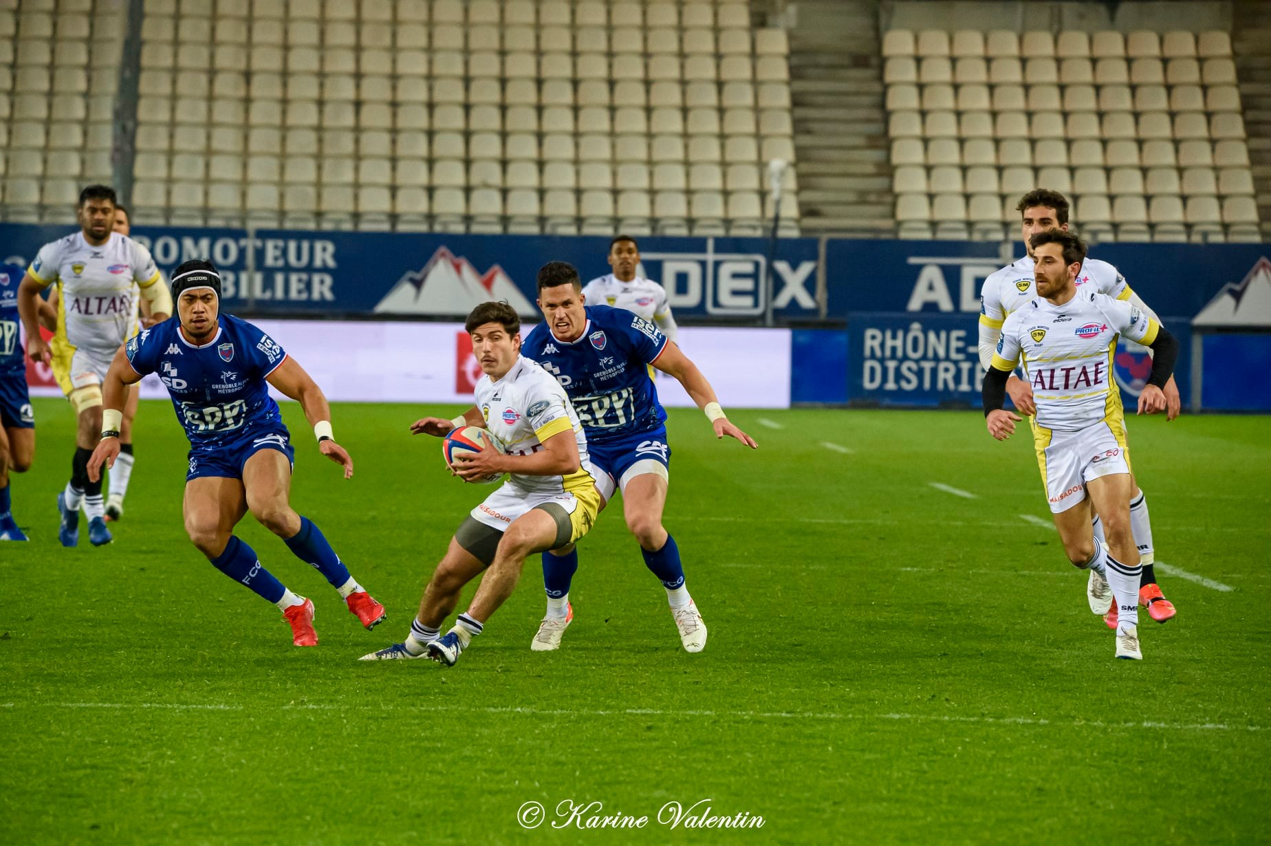  FC Grenoble Rugby - Stade Montois - Rugby -  (#GrenobleVsSMontois2021Dec) Photo by: Karine Valentin | Siuxy Sports 2021-12-09