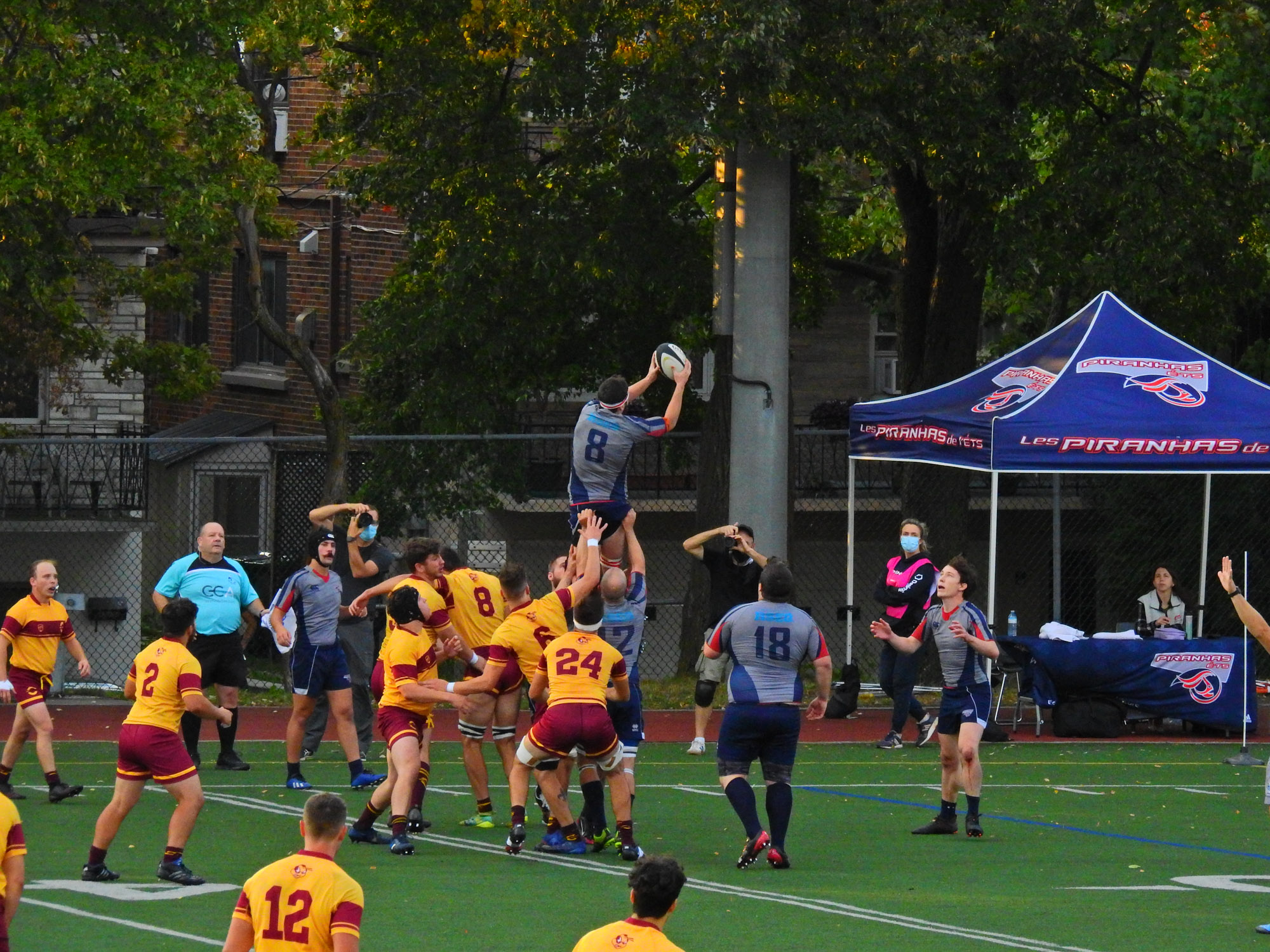 Arthur DU CHAFFAUT - William LAPIERRE - Justin SAVOIE-DAVIES -  ÉTS (École de technologie supérieure) - Université Concordia - Rugby -  (#ETSvsConcordia) Photo by:  | Siuxy Sports 2021-09-11