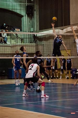 Université de Montréal (3) vs University of New Brunswick (0)