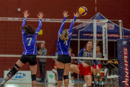 RSEQ - Volley Fém (D2) - ETS (2) vs (3) UQAR - Reel A3