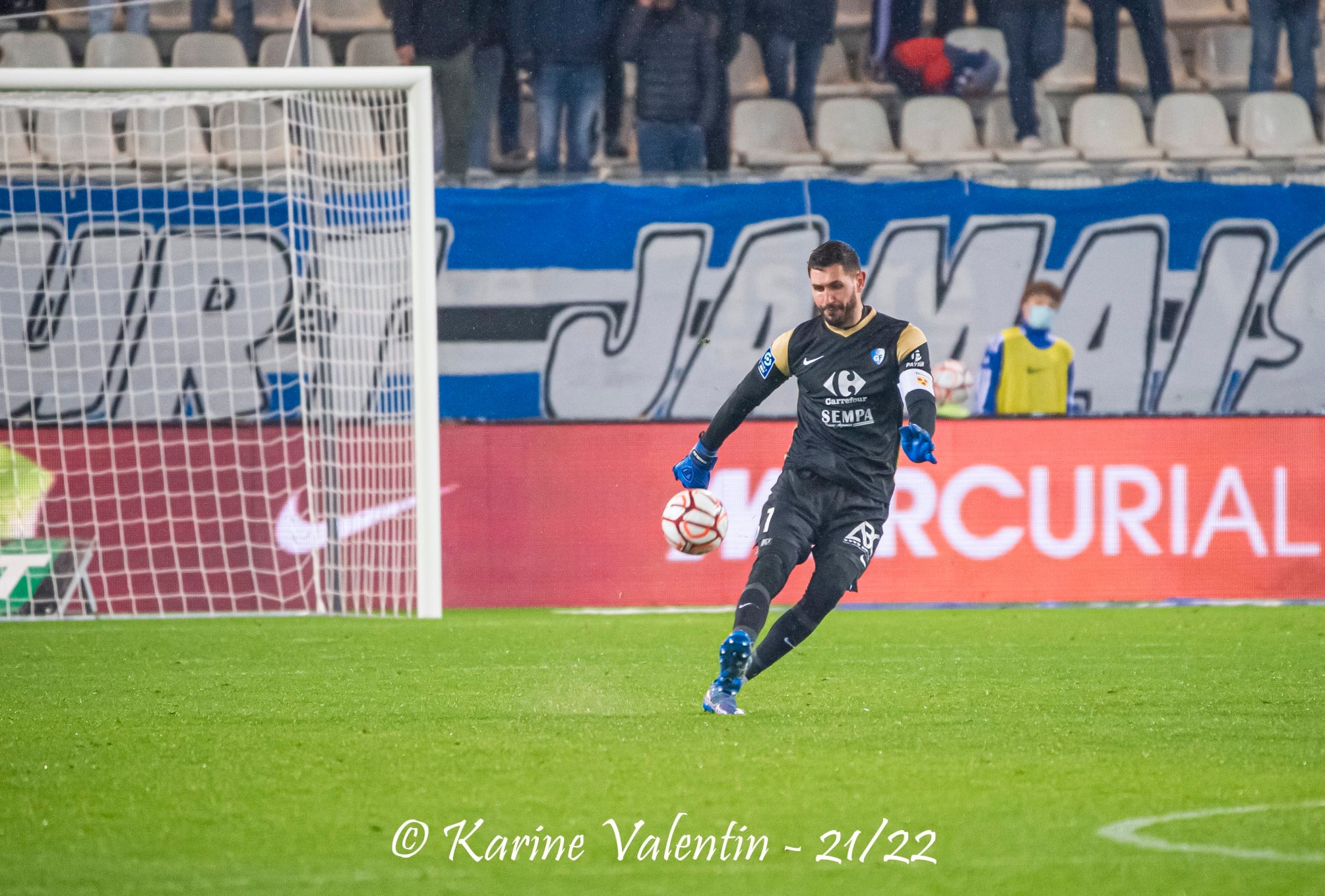 Brice MAUBLEU -  Grenoble Foot 38 -  - Soccer - GF38 vs AJ Auxerre (#GF38vsAJAuxerre2022jan) Photo by: Karine Valentin | Siuxy Sports 2022-01-08