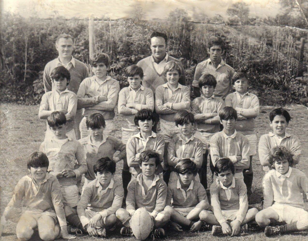 Manuel BASOMBRÍO - Esteban FERRARI - Martin SANMARTINO - Julio G SERVETTO - Juan VICTORY - Juan Santiago WALKER -  Club Regatas de Bella Vista -  - Rugby - Naranjitas '73 () Photo by:  | Siuxy Sports 1973-04-01