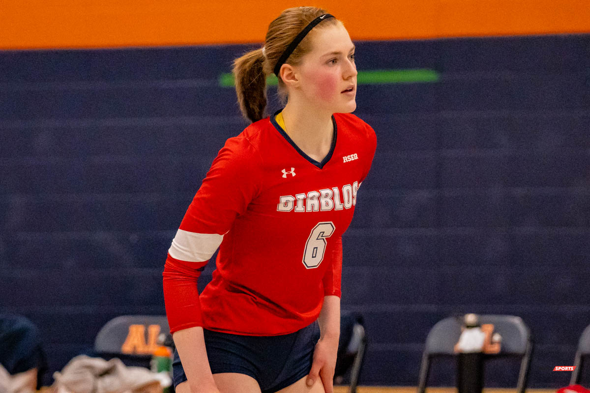 Mélodie B. BARRETTE -  Cégep André Laurendeau - Cégep Trois-Rivières - Volleyball - André Laurendeau vs Trois Rivières - Volley (#BoomerangVsDiablos2022) Photo by:  | Siuxy Sports 2022-02-20