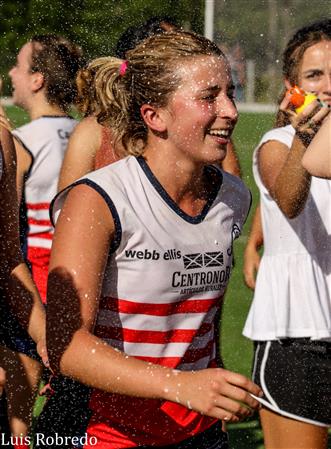 Festejos campeonato 2021 de Hockey - Asociación de Hockey del Oeste