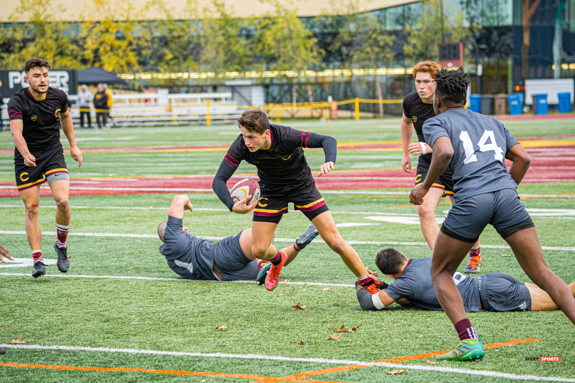 Arthur DU CHAFFAUT - Simba GUMBO - Tye WALLACE -  Université Concordia - Université Ottawa - Rugby -  (#ConcordiaVsOttawa2021m) Photo by:  | Siuxy Sports 2021-10-30