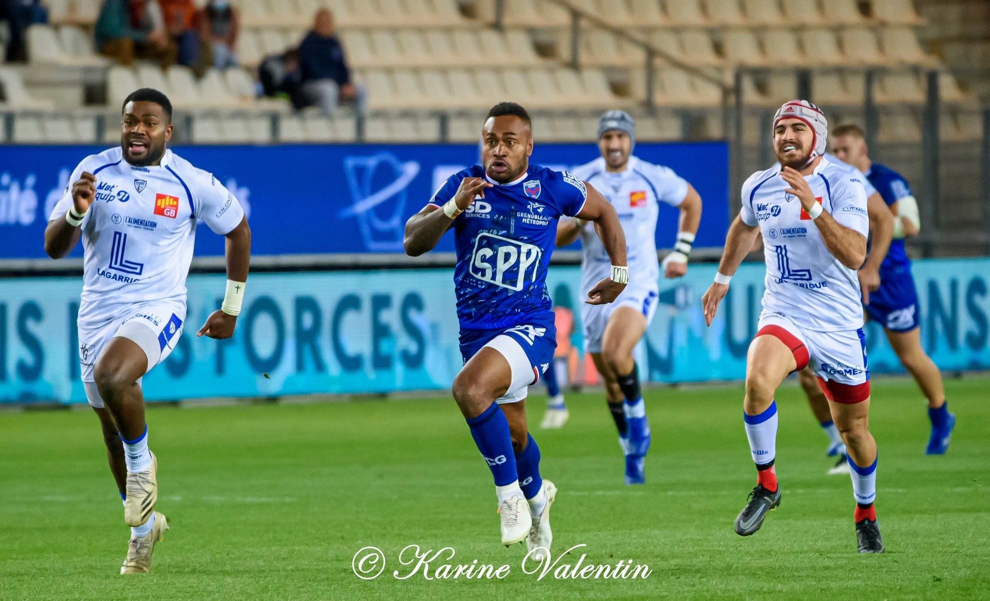 Benito MASILEVU - Peni ROKODUGUNI - Romuald SÉGUY -  FC Grenoble Rugby - US Colomiers - Rugby - Grenoble Vs Colomiers (#FCGvsUSCRoct2021) Photo by: Karine Valentin | Siuxy Sports 2021-10-29