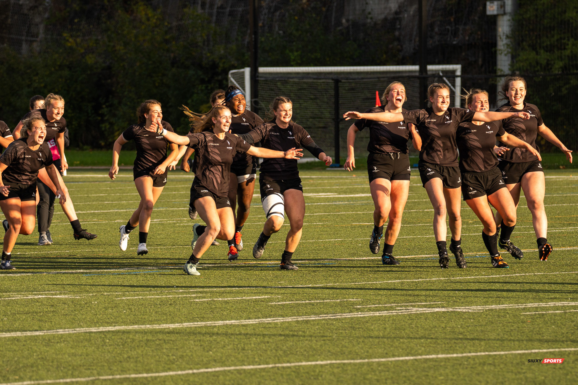 Kaitlyn COX - Charlotte ELLIOTT - Claire FILE - Mariah MACLEOD - Anna NORMAN - Mckenna TAYLOR -  Université Carleton -  - Rugby -  (#3UdeMvsCarletonF) Photo by:  | Siuxy Sports 2021-11-07