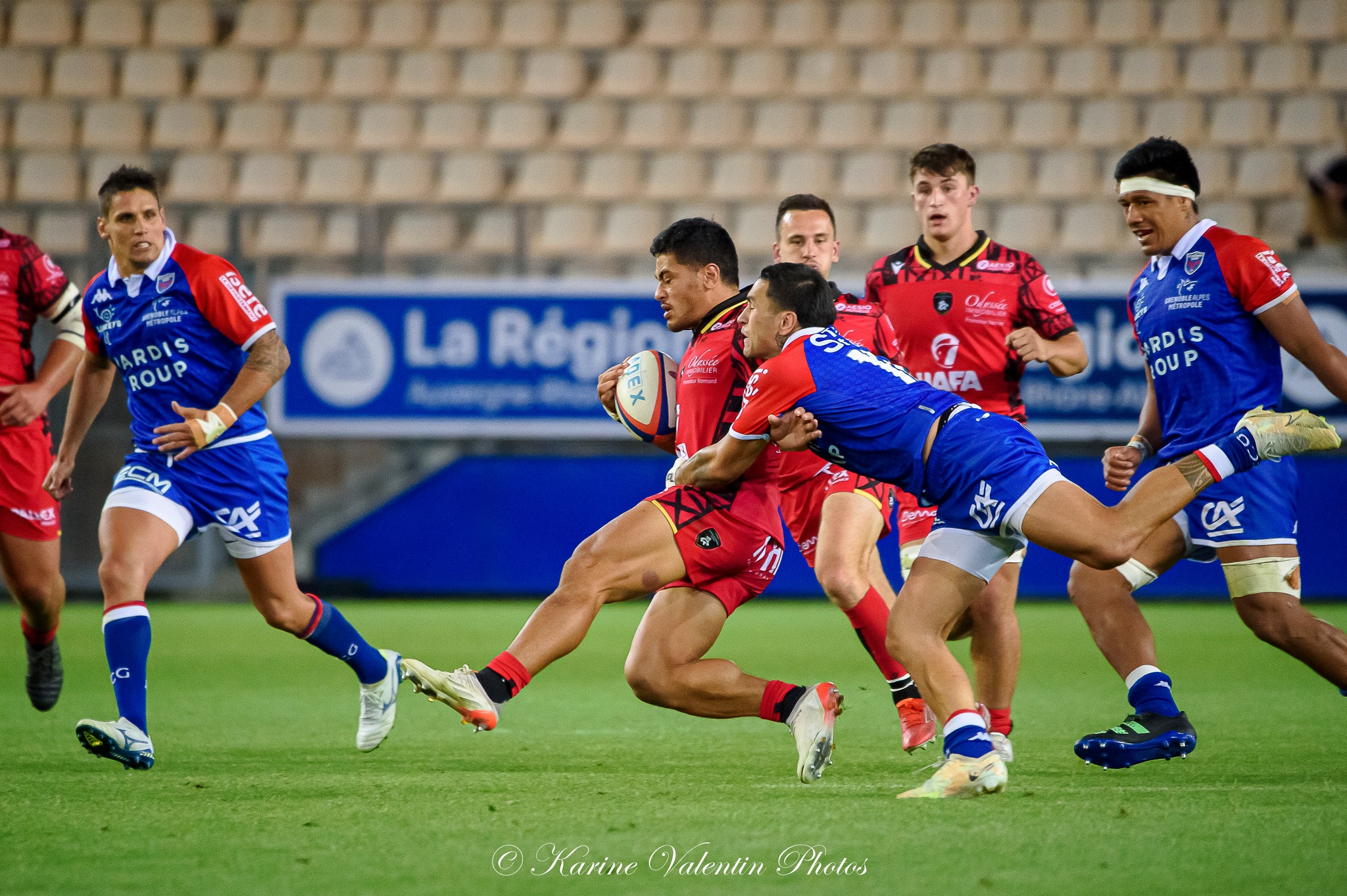  FC Grenoble Rugby - Rouen Normandie Rugby - Rugby - FC Grenoble (20) vs (6) Rouen (#FCGvsRouen2022ReelA) Photo by: Karine Valentin | Siuxy Sports 2022-09-16