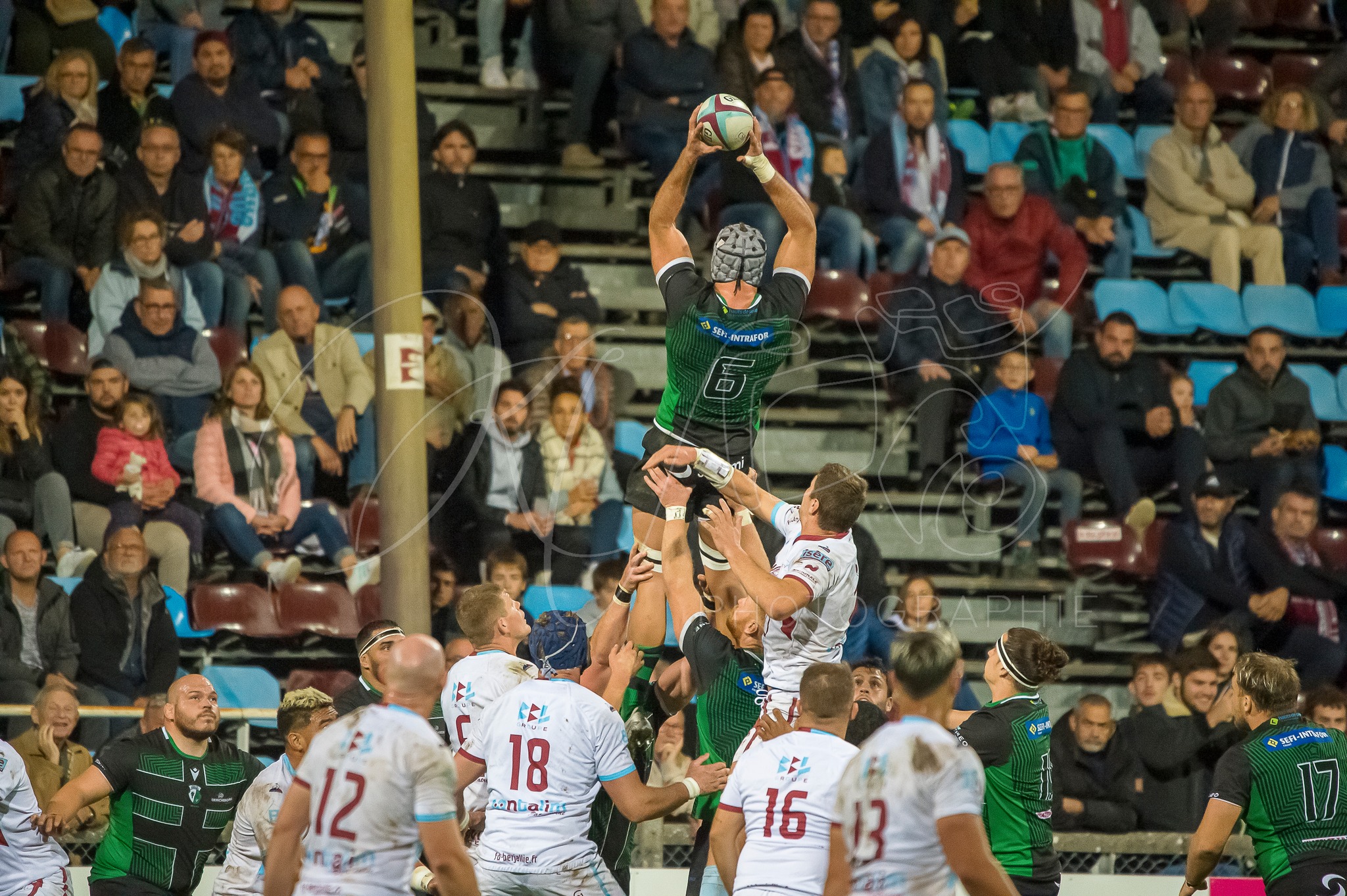  CS Bourgoin-Jallieu - RC Suresnes - Rugby - CSBJRC vs Suresnes - 2022 (#csbjrcsuresnes2022) Photo by: Karine Valentin | Siuxy Sports 2022-10-08