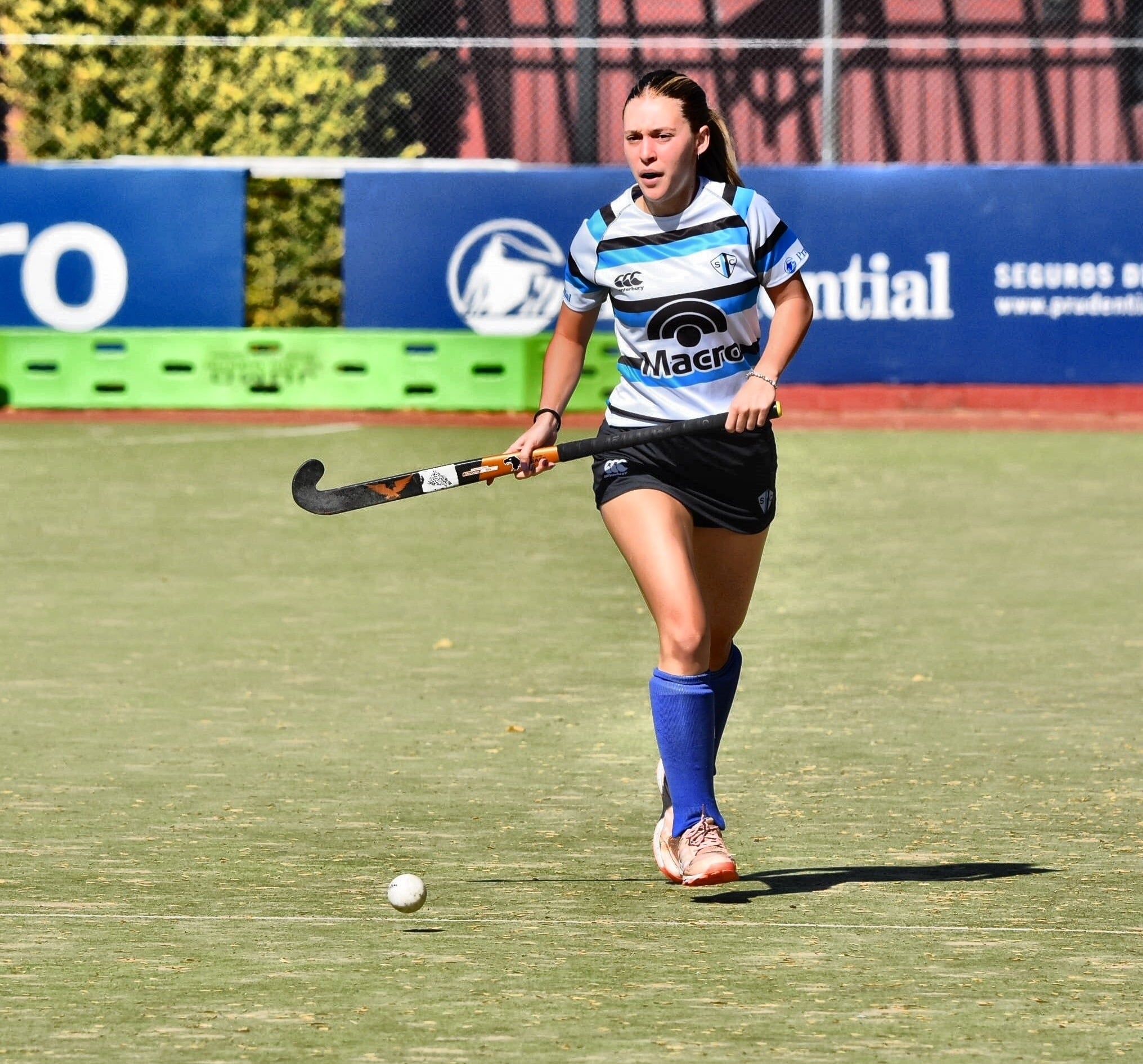  San Isidro Club - Club Atlético Banco de la Nación Argentina - Field hockey - S.I.C. A vs Banco Nacion A - 6ta a 1ra - 2022 (#SICBANCOhockeyf2022) Photo by: Edgardo Kleiman | Siuxy Sports 2022-04-02
