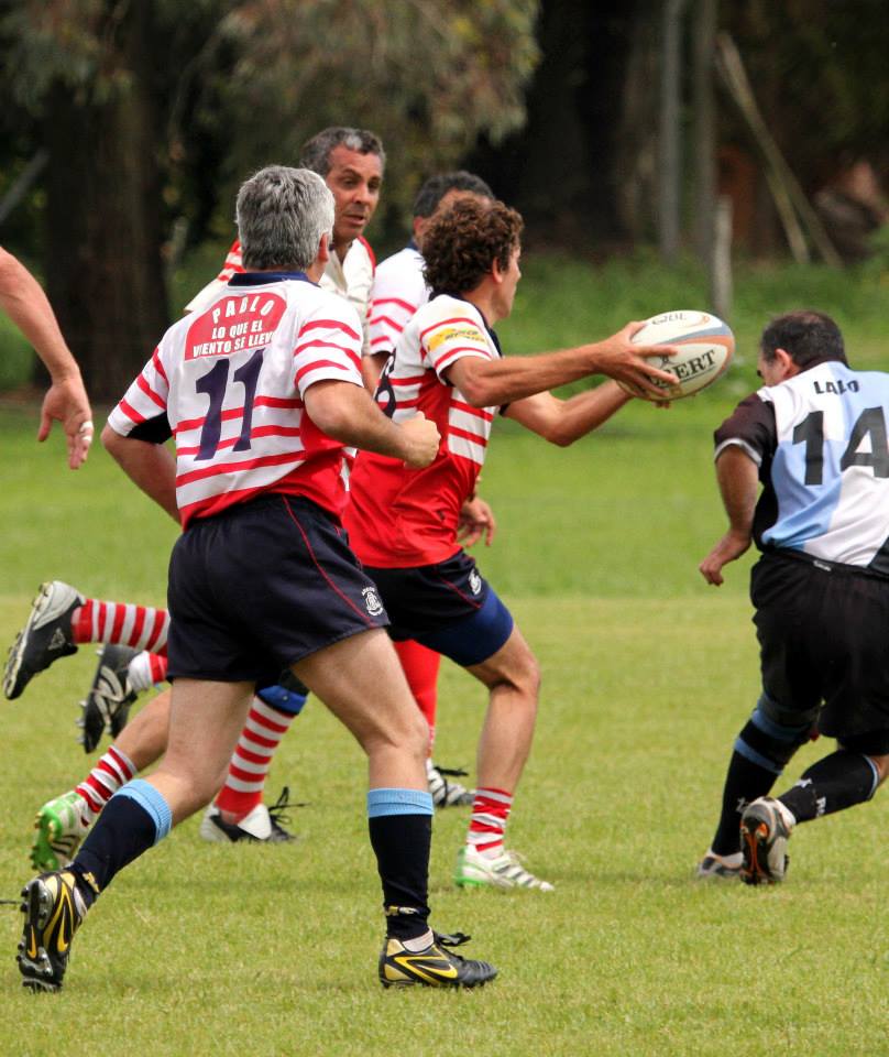  Areco Rugby Club - Centro Naval - RugbyV - Areco vs RON XV (Centro Naval) - Primer Encuentro de Veteranos en Areco con Vaquillona c/ Cuero 2014 (#ArecoVsRONXV2014) Photo by: Luis Robredo | Siuxy Sports 2014-10-18